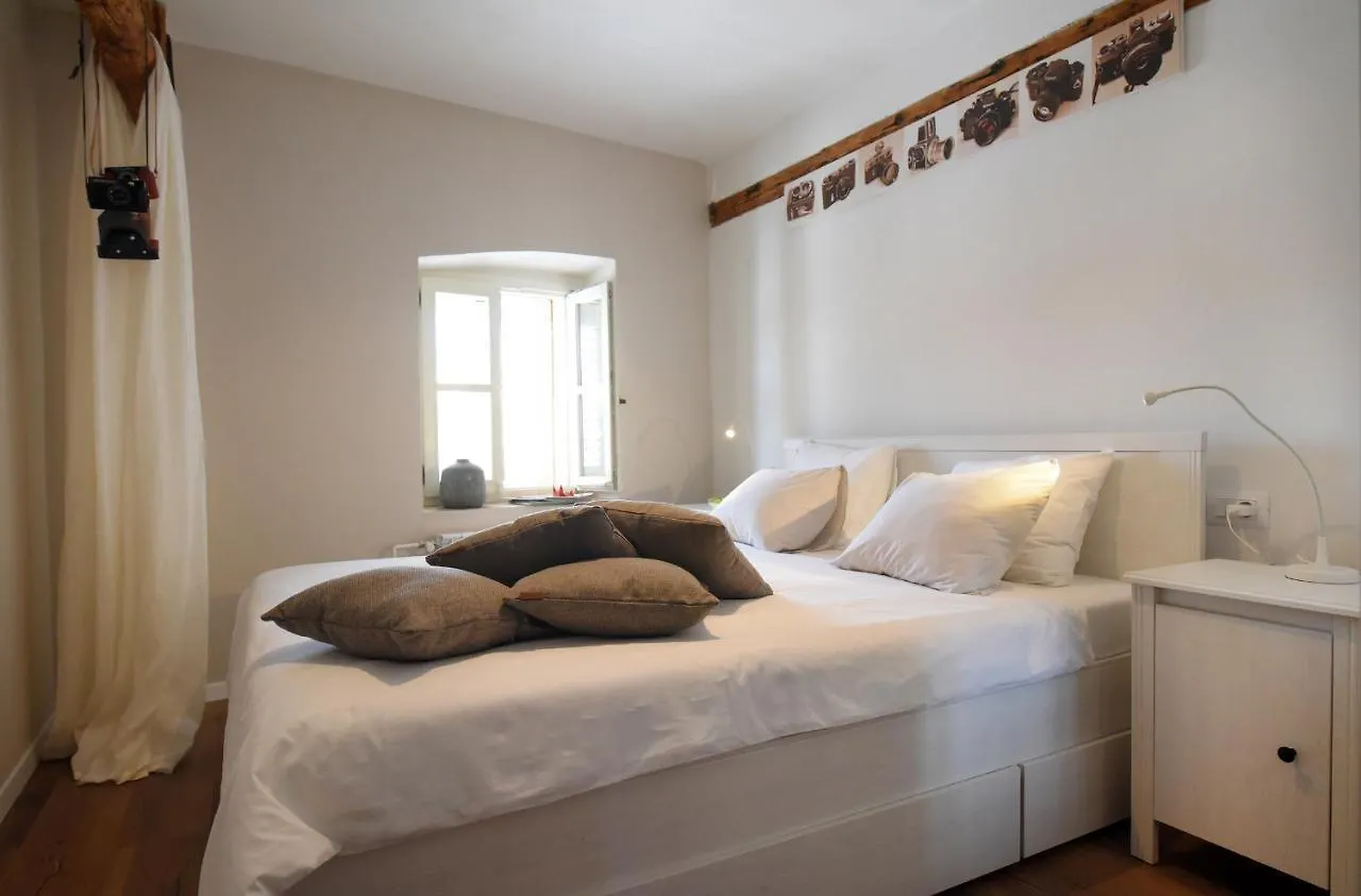 Villa Heritage Home Casare With Pool And Lounge Area Rezanci