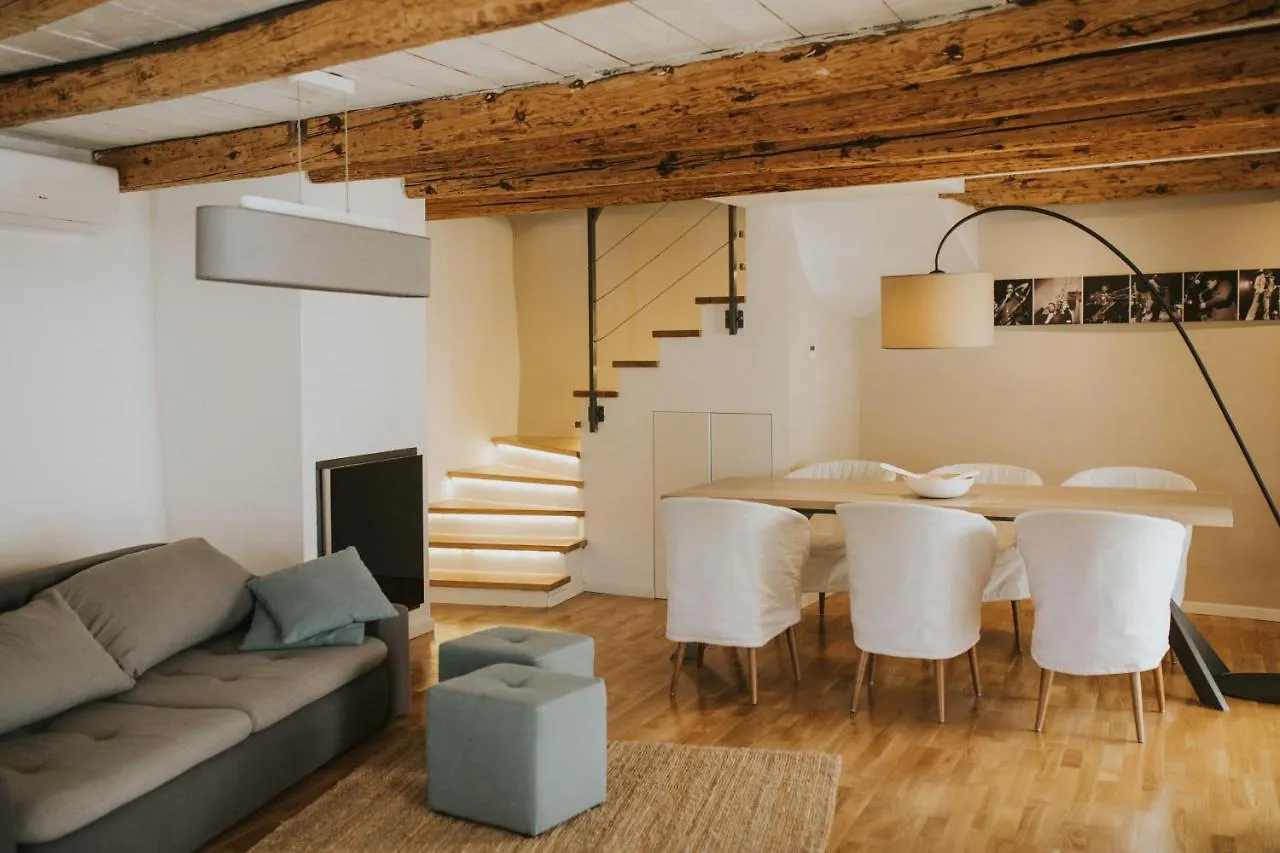 Heritage Home Casare With Pool And Lounge Area Rezanci 0*,