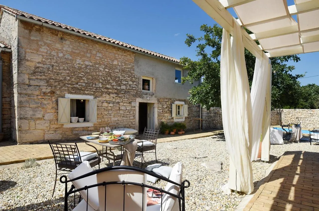 Villa Heritage Home Casare With Pool And Lounge Area Rezanci