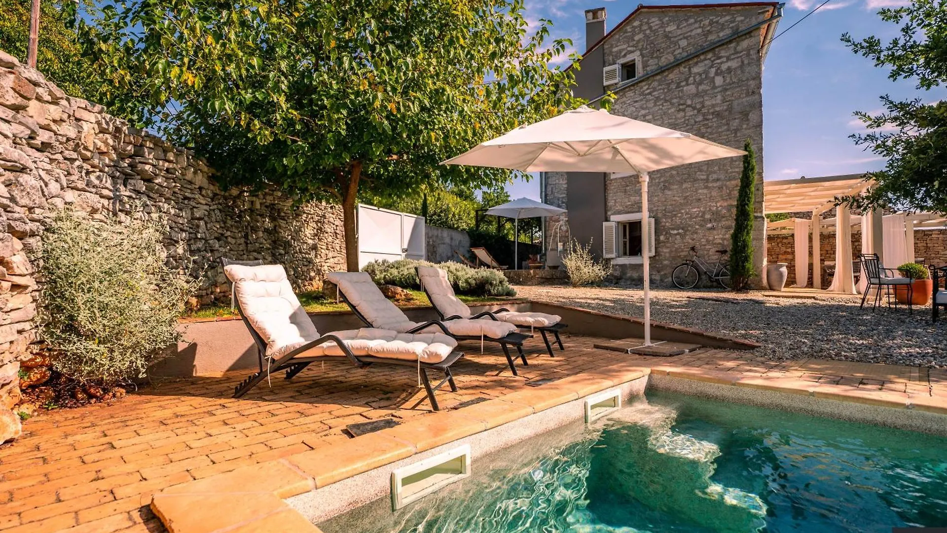 Heritage Home Casare With Pool And Lounge Area Rezanci Croatia
